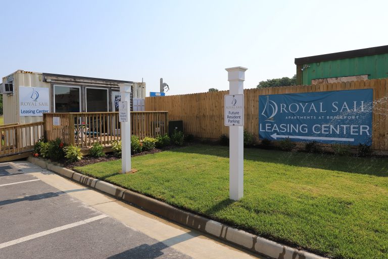 Royal Sail Senior Apartments in Suffolk VA at Bridgeport